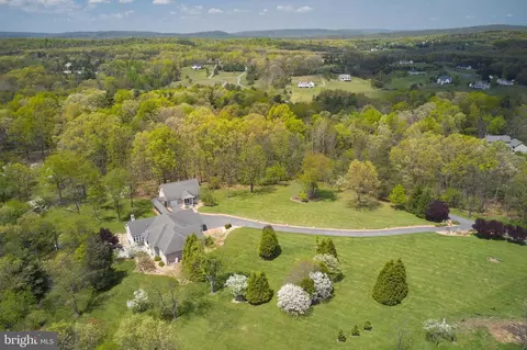 View/Area - 225 Whitham Dr, Gore, VA 22637 photo 3 of 3