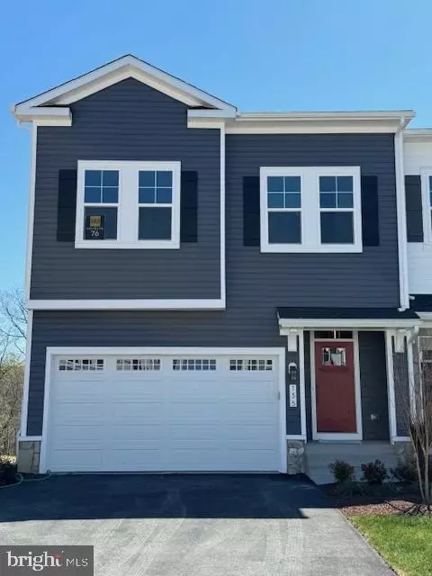 135 Lake Flower Dr, Lake Frederick, VA 22630