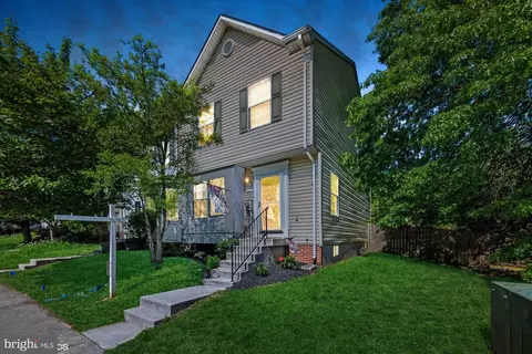 237 Sherando Cir, Stephens City, VA 22655