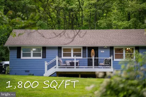 121 Gilmore Trl, Winchester, VA 22602
