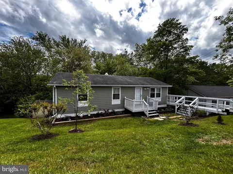 217 Alta Vista Dr, Winchester, VA 22602