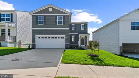111 Woodford Dr, Stephens City, VA 22655