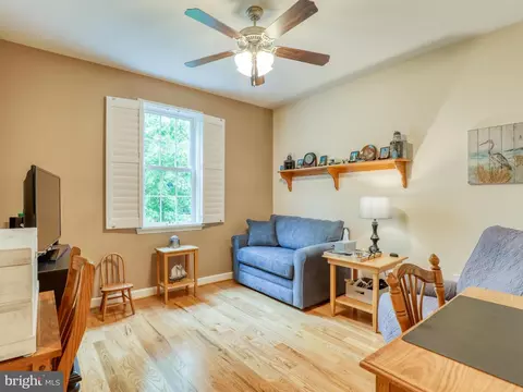 106 Bleeding Heart Dr, White Post, VA 22663 photo 24