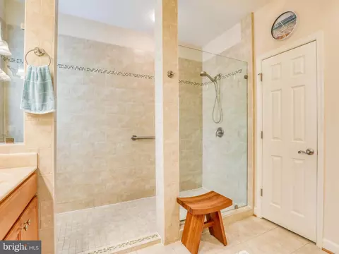 106 Bleeding Heart Dr, White Post, VA 22663 photo 23