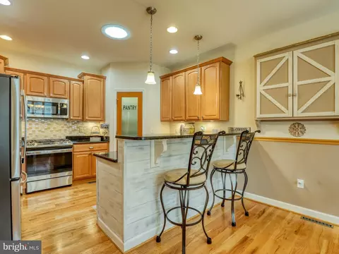 106 Bleeding Heart Dr, White Post, VA 22663 photo 18