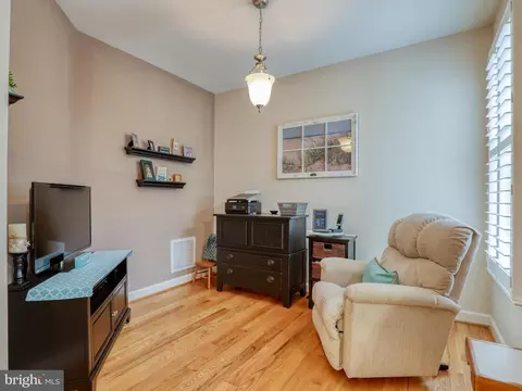 106 Bleeding Heart Dr, White Post, VA 22663 photo 20