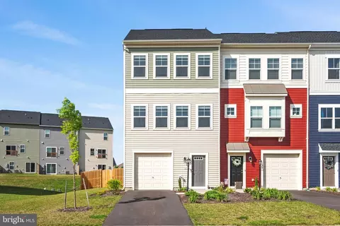 133 Jewel Box Dr, Stephenson, VA 22656