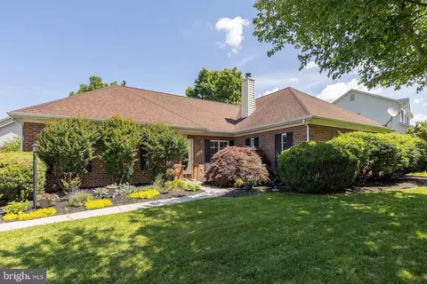 219 Canyon Rd, Winchester, VA 22602
