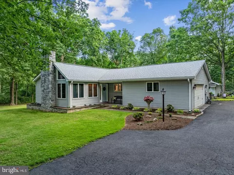 260 Ridings Ln, White Post, VA 22663