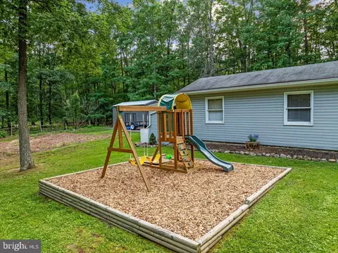Exterior - 260 Ridings Ln, White Post, VA 22663 photo 14 of 15