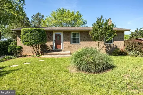 2111 First St, Middletown, VA 22645
