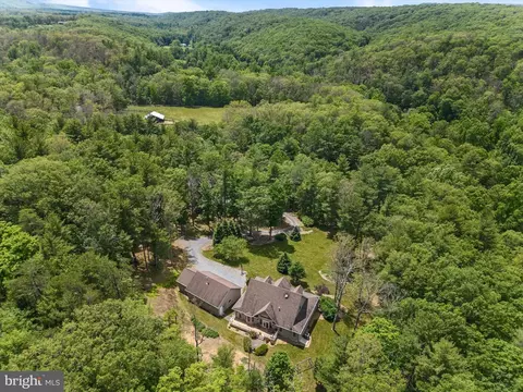 View/Area - 131 Good Earth Ln, Gore, VA 22637 photo 3 of 7