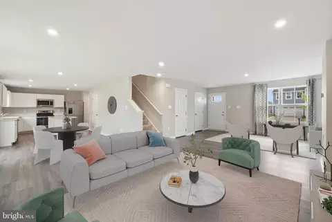 125 Birmingham Dr, Middletown, VA 22645