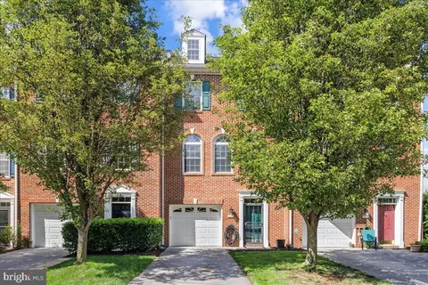 209 Cross Keys Pl, Stephens City, VA 22655