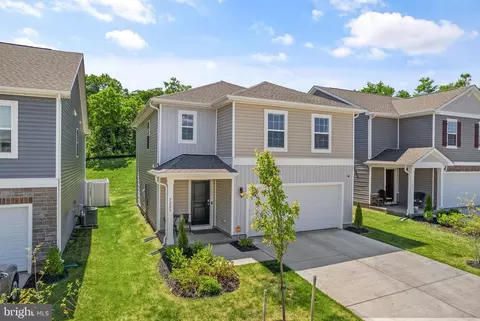 5223 Crooked Ln, Stephens City, VA 22655