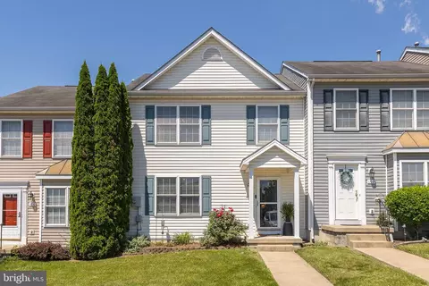 104 Coolfont Ln, Winchester, VA 22602