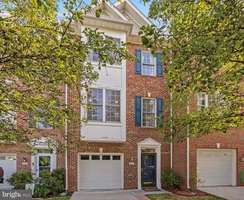 205 Cross Keys Pl, Stephens City, VA 22655