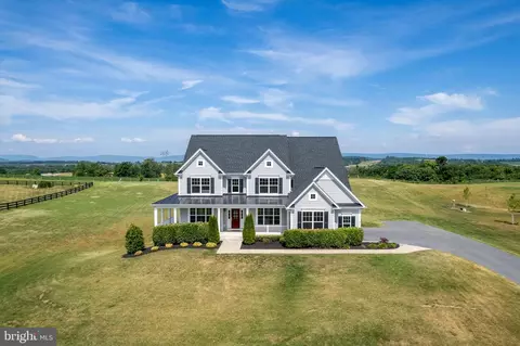 131 Pomme Cir, Stephens City, VA 22655