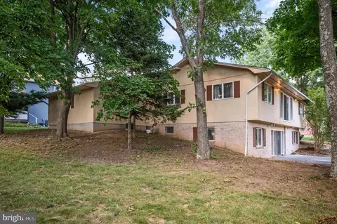 Other - 319 Masters Dr, Cross Junction, VA 22625 photo 1 of 17