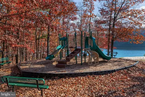 Other - 319 Masters Dr, Cross Junction, VA 22625 photo 12 of 17