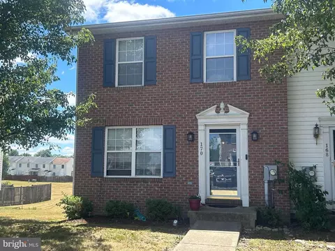 170 Equestrian Dr, Stephens City, VA 22655