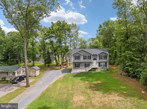 231 Cochise Trl, Winchester, VA 22602