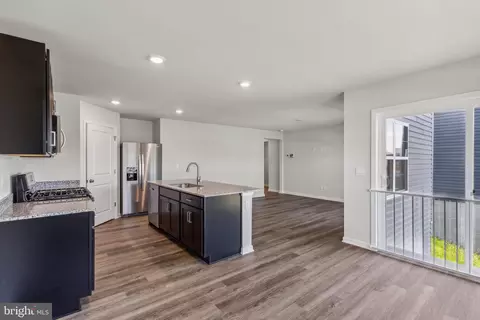 5200 Crooked Ln, Stephens City, VA 22655