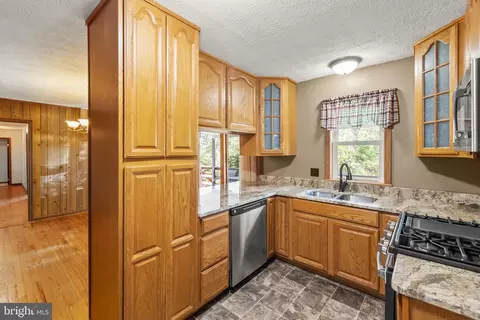 170 Frye Path Rd, Gore, VA 22637 photo 9