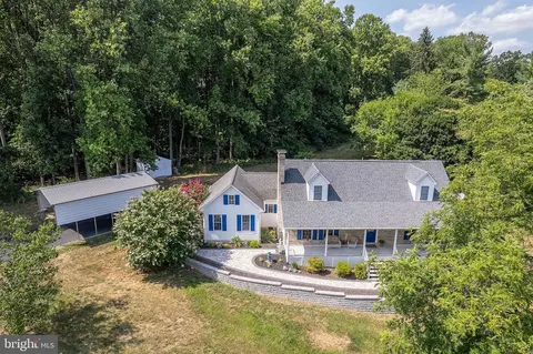165 Firelock Ct, Winchester, VA 22602