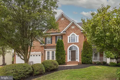 122 Dewberry Dr, Winchester, VA 22602