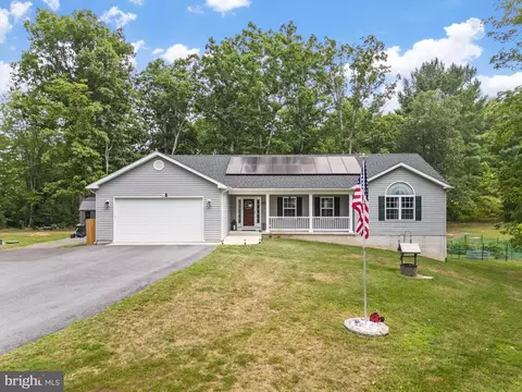 120 Cheran Ln, Winchester, VA 22603