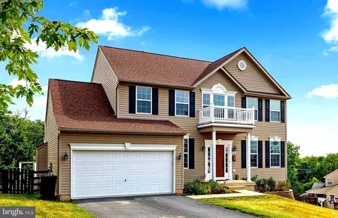 297 Fortress Dr, Winchester, VA 22603