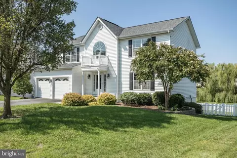 104 Appomattox Dr, Stephens City, VA 22655