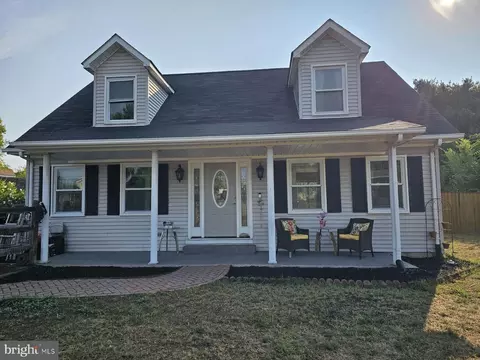 217 Killdeer Rd, Stephens City, VA 22655