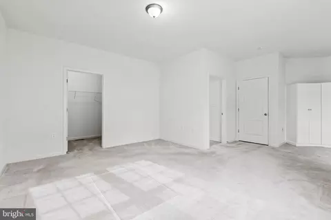 Entry Way - 114 Buttercup Dr, White Post, VA 22663 photo 2 of 4