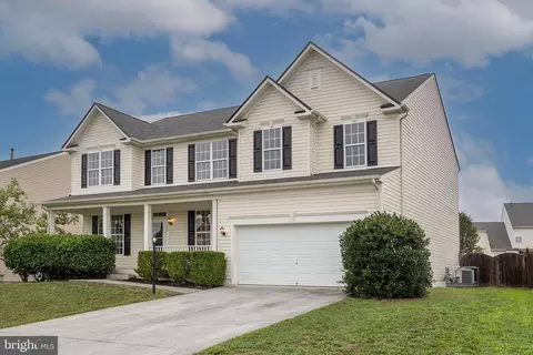 102 Blackburns Ford Dr, Stephens City, VA 22655