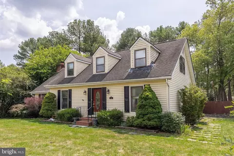 102 Buckingham Dr, Stephens City, VA 22655