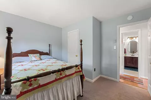 Bedroom - 168 Featherstone Ct, Stephenson, VA 22656 photo 4 of 6