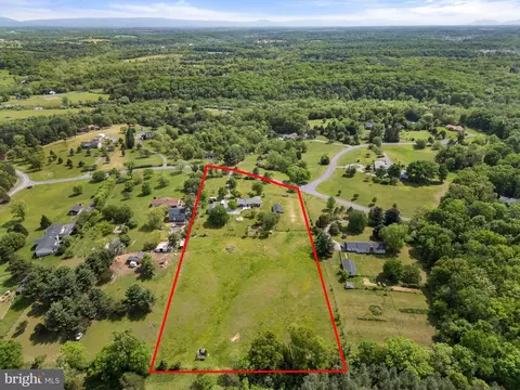 View/Area - 168 Featherstone Ct, Stephenson, VA 22656 photo 3 of 6