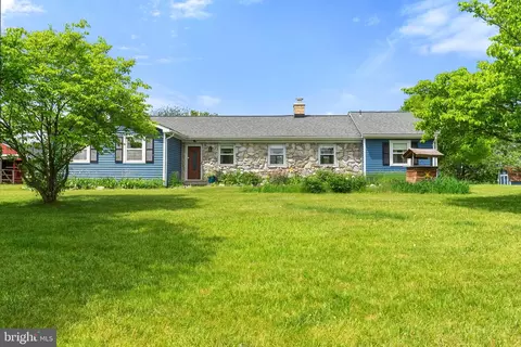 Exterior - 168 Featherstone Ct, Stephenson, VA 22656 photo 3 of 18