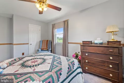 Bedroom - 168 Featherstone Ct, Stephenson, VA 22656 photo 6 of 6