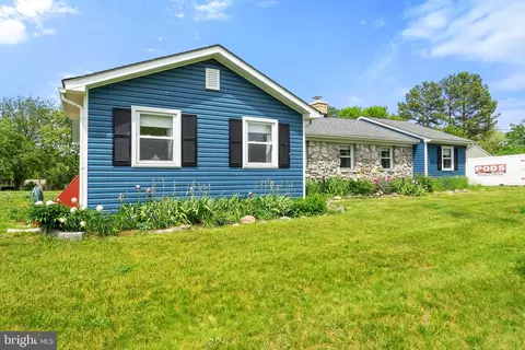 Exterior - 168 Featherstone Ct, Stephenson, VA 22656 photo 5 of 18