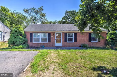 138 Country Park Dr, Winchester, VA 22602