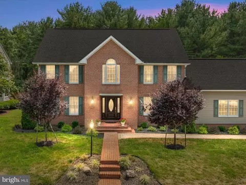 1961 Kathy Ct, Winchester, VA 22601