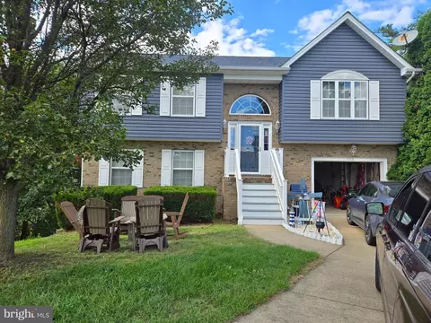 102 Trefoil Ct, Winchester, VA 22602