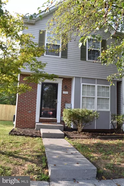 196 Sherando Cir, Stephens City, VA 22655