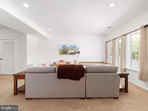 Living - 109 Starburst St, Stephenson, VA 22656 photo 7 of 7