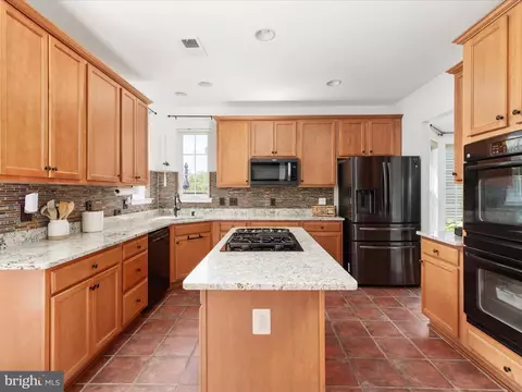 Kitchen - 109 Starburst St, Stephenson, VA 22656 photo 2 of 4