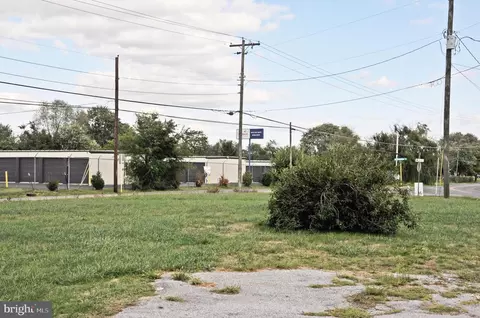 Exterior - 623 Old Charles Town Rd, Stephenson, VA 22656 photo 2 of 2