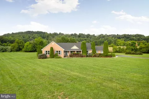 217 Ashland Dr, Winchester, VA 22603